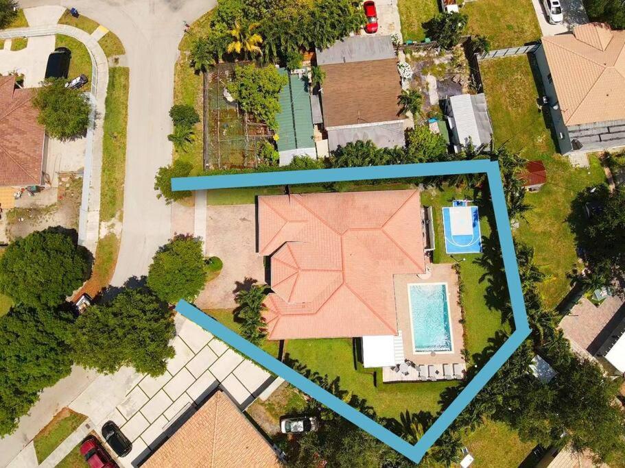 Miami 5Br Villa W Heated Pool, Games & Bbq L01 Катлер-Бей Экстерьер фото