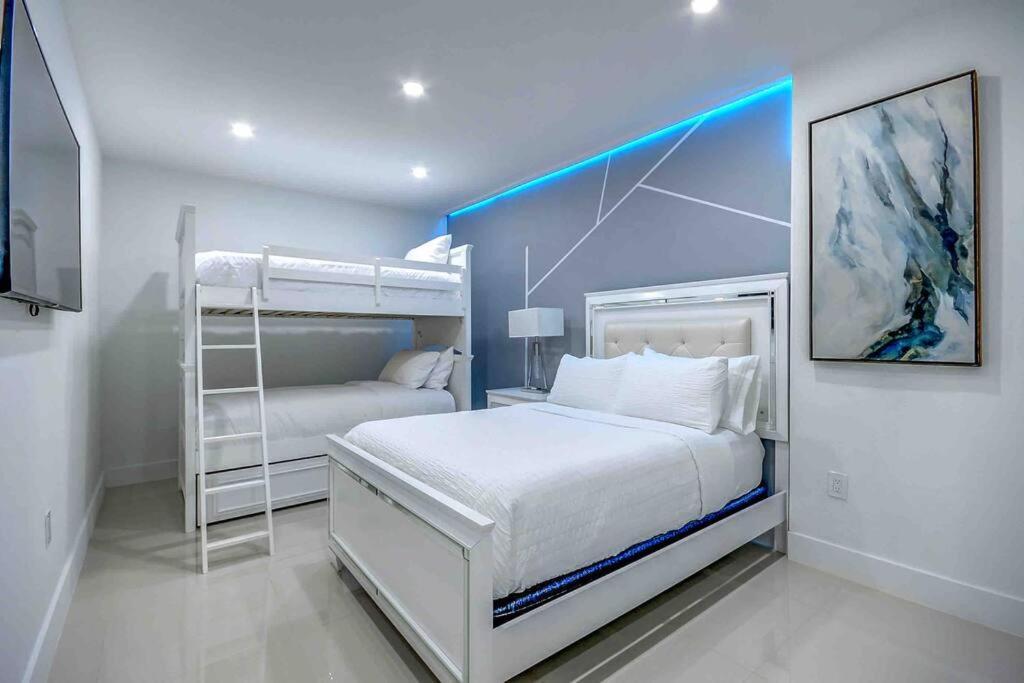 Miami 5Br Villa W Heated Pool, Games & Bbq L01 Катлер-Бей Экстерьер фото