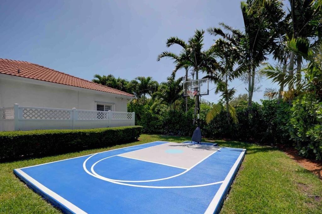Miami 5Br Villa W Heated Pool, Games & Bbq L01 Катлер-Бей Экстерьер фото