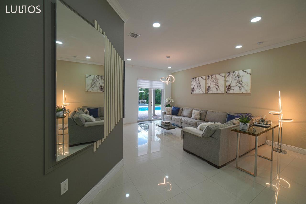 Miami 5Br Villa W Heated Pool, Games & Bbq L01 Катлер-Бей Экстерьер фото